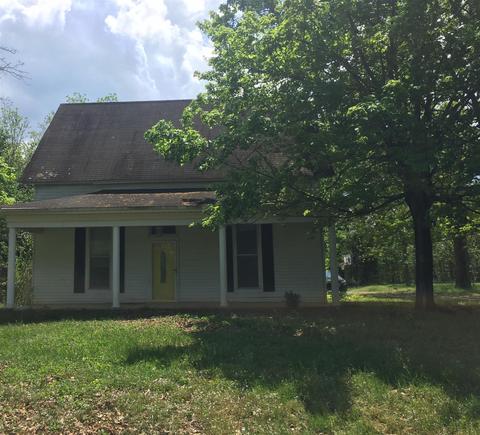 221 Fair St S, Morrison, TN 37357 photo 3