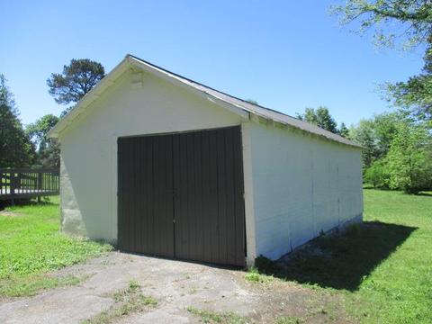 114 E Main St, Loretto, TN 38469 photo 6