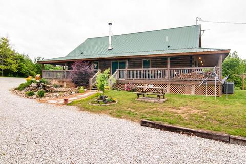 210 Branson Dr, Dickson, TN 37055 photo 4