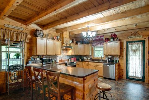 210 Branson Dr, Dickson, TN 37055 photo 17