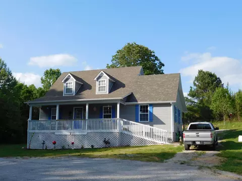 194 Dave O Ln, Loretto, TN 38469 photo 2