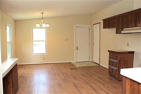 705 Smith St, Springfield, TN 37172 photo 7