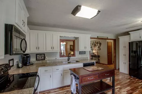 4002 Harding Pl, Springfield, TN 37172 photo 5