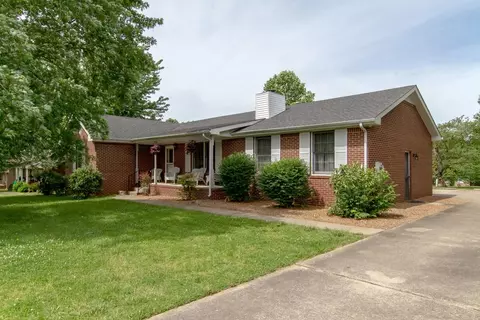 4002 Harding Pl, Springfield, TN 37172 photo 1