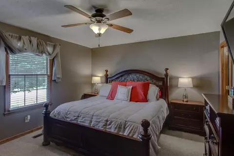 4002 Harding Pl, Springfield, TN 37172 photo 10