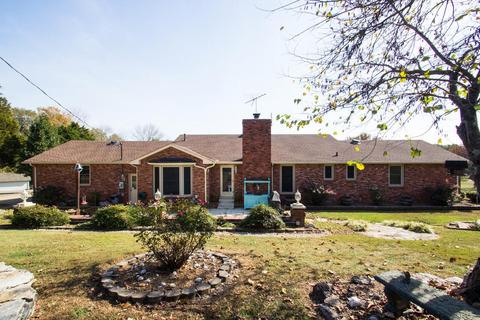 2058 Dade Cir, Dickson, TN 37055 photo 24