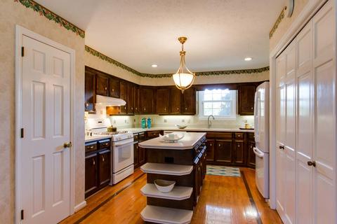 2058 Dade Cir, Dickson, TN 37055 photo 10