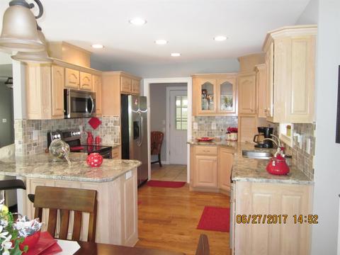 548 Lakeview Rd, Walling, TN 38587 photo 7