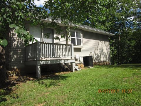 548 Lakeview Rd, Walling, TN 38587 photo 14