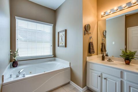 1302 Carmack Ct, Spring Hill, TN 37174 photo 9