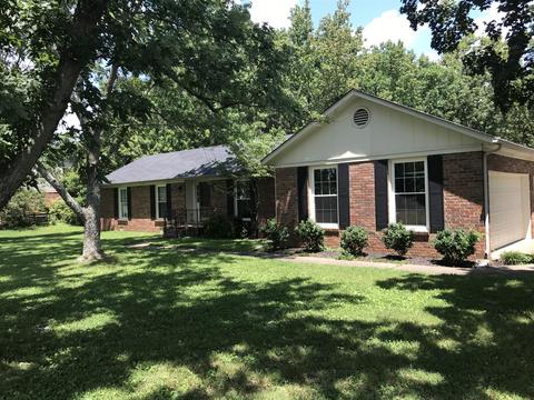 607 E Clark Blvd, Murfreesboro, TN 37130 photo 1