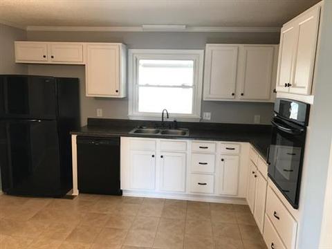 607 E Clark Blvd, Murfreesboro, TN 37130 photo 4