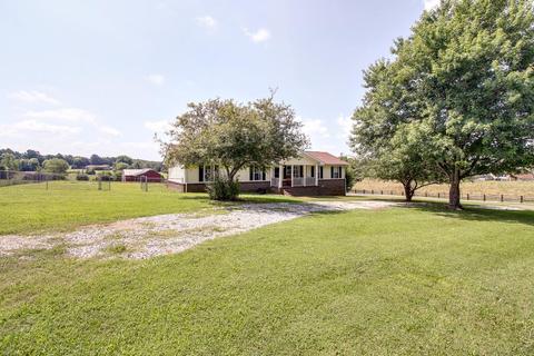580 Murrell Rd, Dickson, TN 37055 photo 3