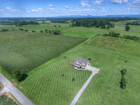364 Barbara Spears Rd, Morrison, TN 37357 photo 3