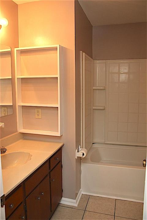 2417 17th Ave E, Springfield, TN 37172 photo 8
