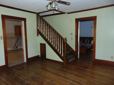 601 Dull St, Dickson, TN 37055 photo 3