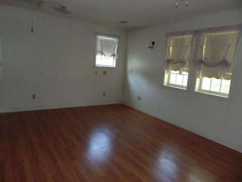 601 Dull St, Dickson, TN 37055 photo 8