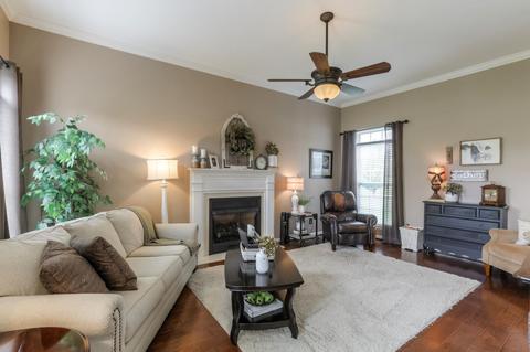 817 Hicks Rd, Dickson, TN 37055 photo 6