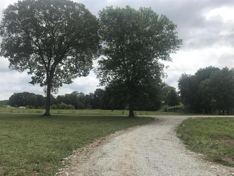 1525 Duke Loop, Dickson, TN 37055 photo 10