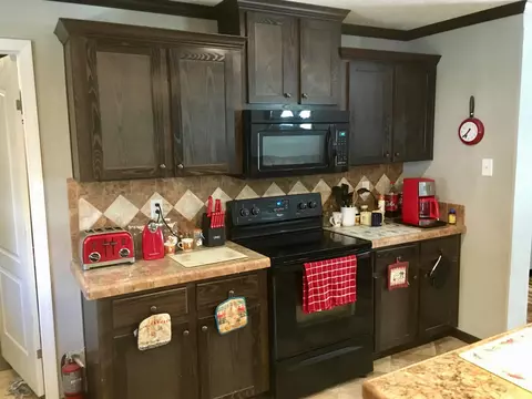 540 N Main St, Morrison, TN 37357 photo 2