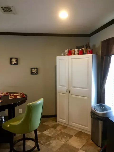 540 N Main St, Morrison, TN 37357 photo 6