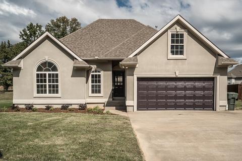 149 Foxrun, Springfield, TN 37172 photo 1