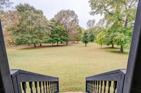 1074 E Beaverdam Rd, Centerville, TN 37033 photo 1