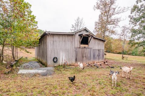1074 E Beaverdam Rd, Centerville, TN 37033 photo 24