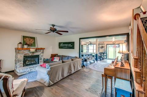 1074 E Beaverdam Rd, Centerville, TN 37033 photo 4
