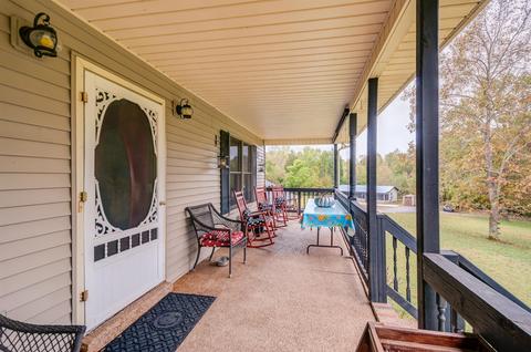 1074 E Beaverdam Rd, Centerville, TN 37033 photo 3