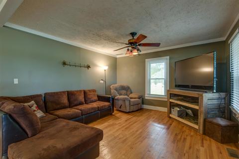 184 W Piney Rd, Dickson, TN 37055 photo 3
