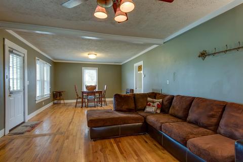 184 W Piney Rd, Dickson, TN 37055 photo 4