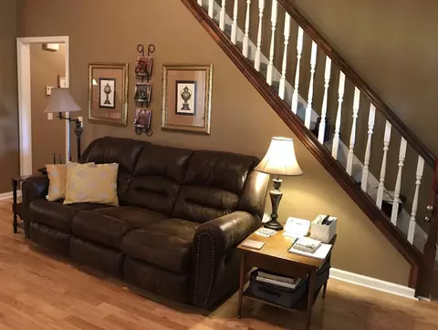 1920 Treeview Ct, Antioch, TN 37013 photo 3