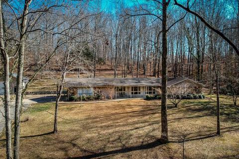24 Methvin Rd, Loretto, TN 38469 photo 2