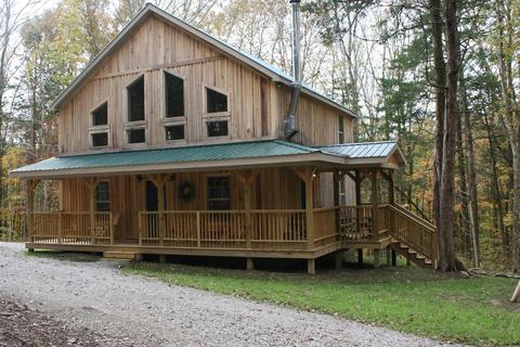 560 Poplar Rd, Silver Point, TN 38582 photo 2