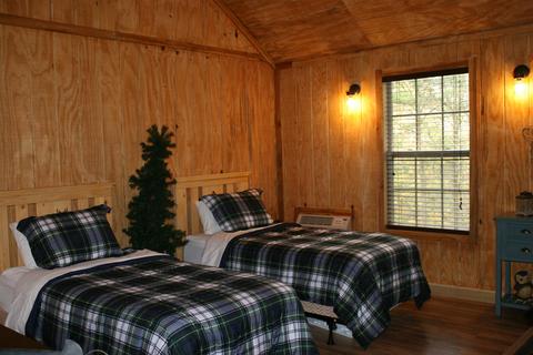 560 Poplar Rd, Silver Point, TN 38582 photo 16