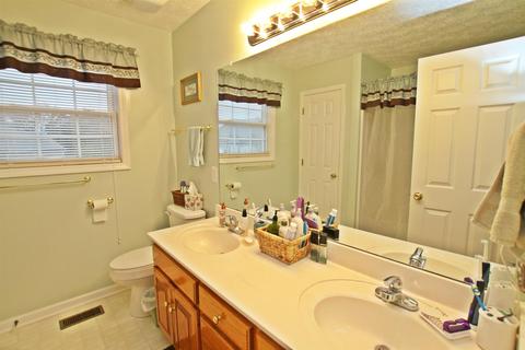117 Foxrun, Springfield, TN 37172 photo 13