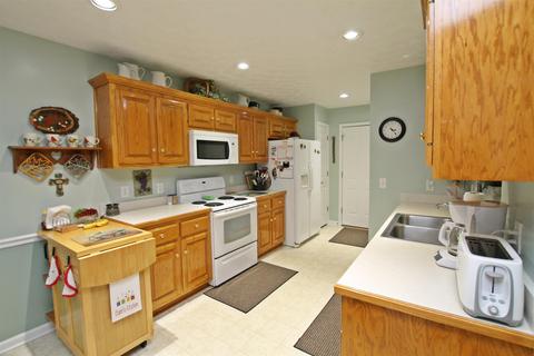 117 Foxrun, Springfield, TN 37172 photo 8