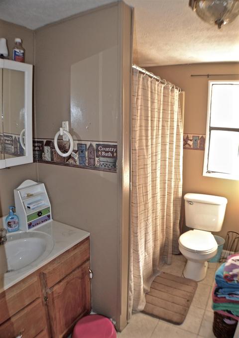 1111 E Main St, Dowelltown, TN 37059 photo 12