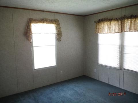 342 Middle School Rd, Centerville, TN 37033 photo 9