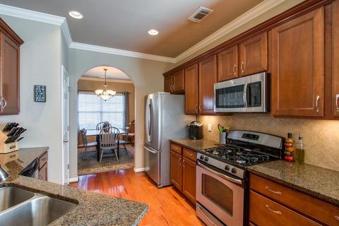 1625 Robindale Dr, Hermitage, TN 37076 photo 10