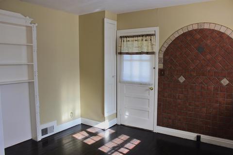 505 3rd Ave W, Springfield, TN 37172 photo 9