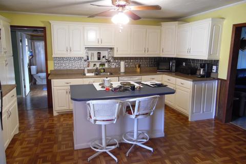 509 Fairview Rd, Loretto, TN 38469 photo 2