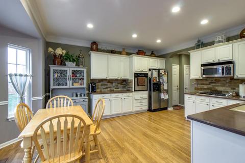 103 Meadowood Loop, Burns, TN 37029 photo 12