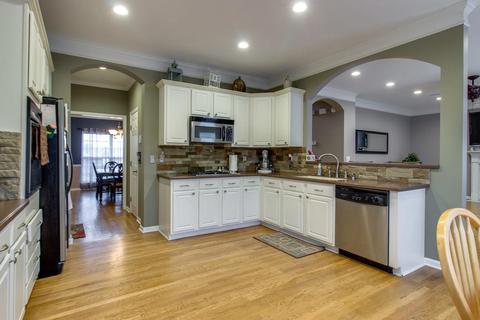 103 Meadowood Loop, Burns, TN 37029 photo 15