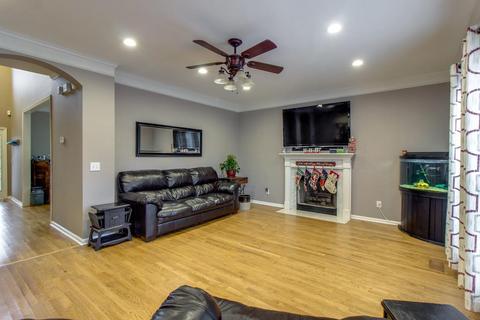 103 Meadowood Loop, Burns, TN 37029 photo 8