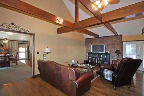 3640 S Hyde Rd, Springfield, TN 37172 photo 8