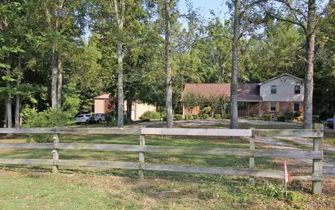 3640 S Hyde Rd, Springfield, TN 37172 photo 2