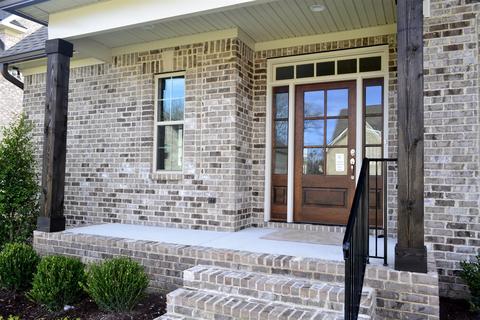4045 Haversack Dr, Spring Hill, TN 37174 photo 2