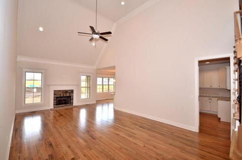 4045 Haversack Dr, Spring Hill, TN 37174 photo 7